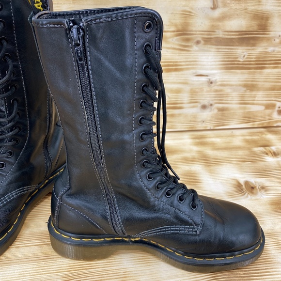 Dr. Marten 14 Eyelet Mid Calf Leather Boot Sz 8 - Picture 7 of 15